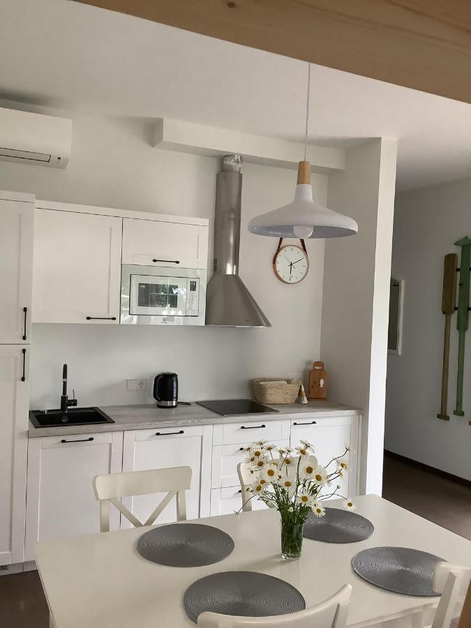 Vila May Juodkrantė Exteriör bild